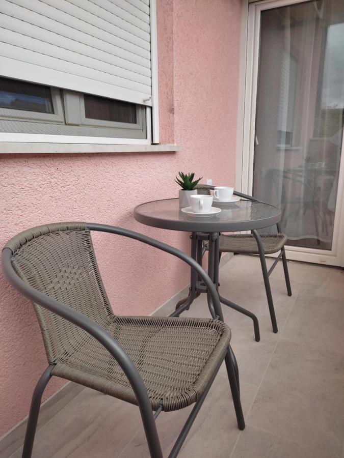 Apartman Petra Kaštela Екстериор снимка